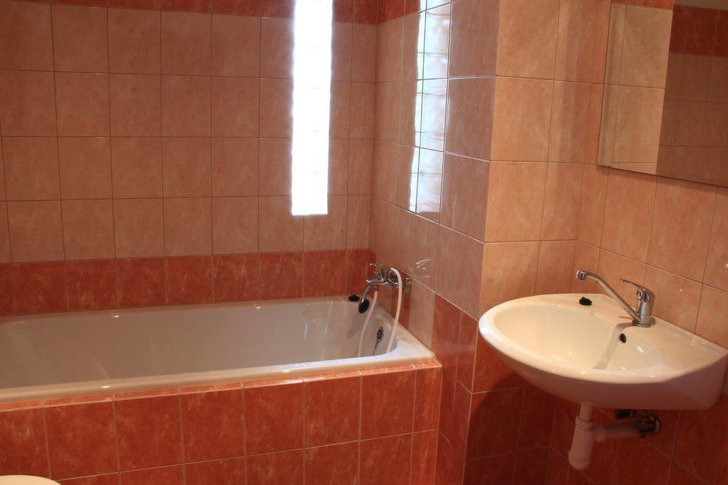 Hostel Narva Bratislava Esterno foto